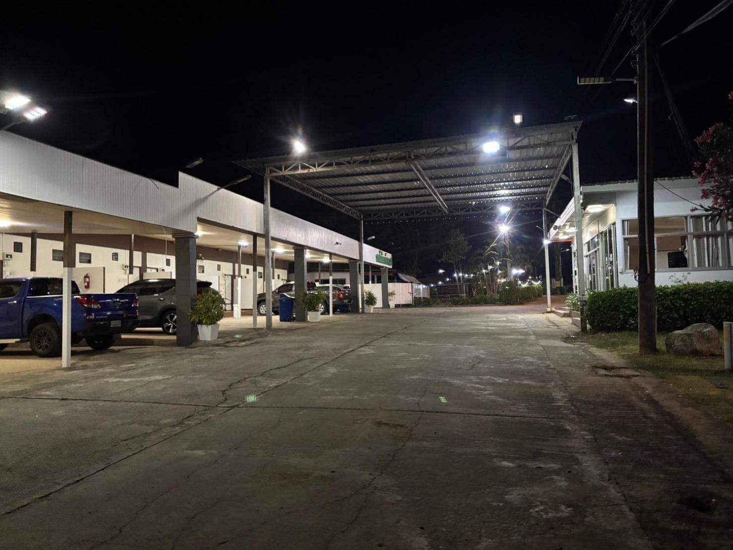 花园广场经济型酒店 碧差汶 外观 照片