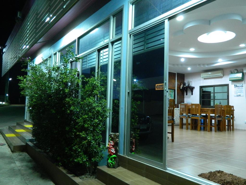 花园广场经济型酒店 碧差汶 外观 照片